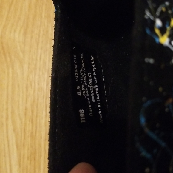 💎2 for $25💎 Minnetonka Paint Splatter Slip-on Tennis Shoes, size 8.5 Womens - Picture 5 of 15